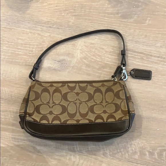 Coach Brown Leather Signature Handbag - Picture 7 of 7